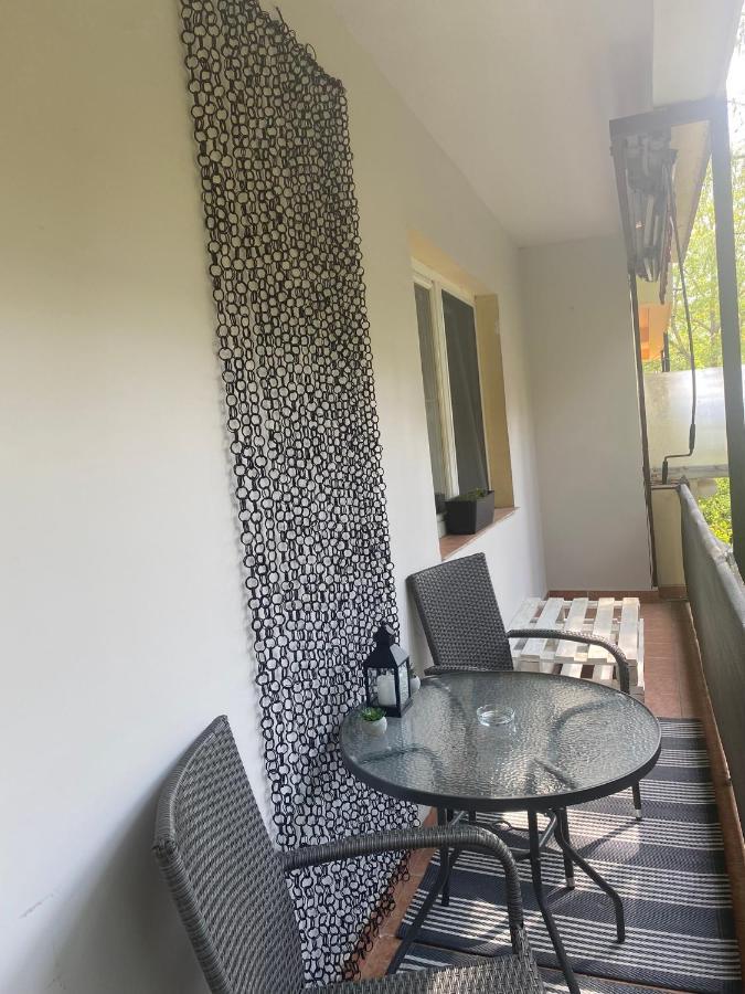 דברצן Gabrielle2 Apartman מראה חיצוני תמונה